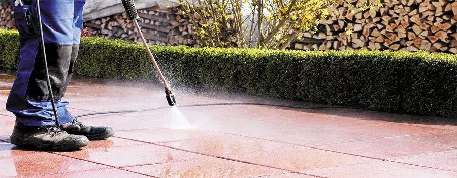 Revitalize Your Home: The Magic of Driveway Pressure CleaningPlease type a website title